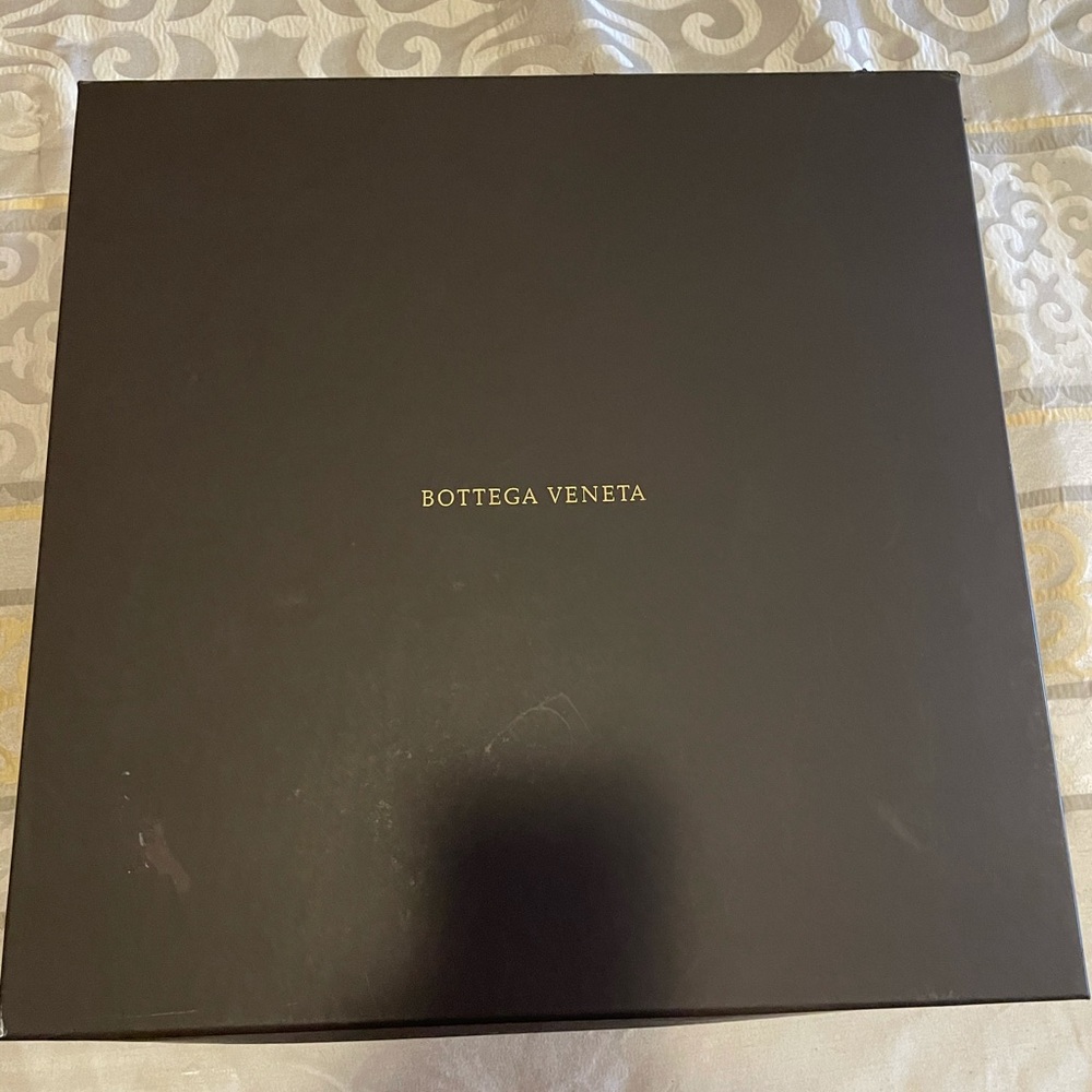 BOTTEGA VENETA boot box with Duster bag